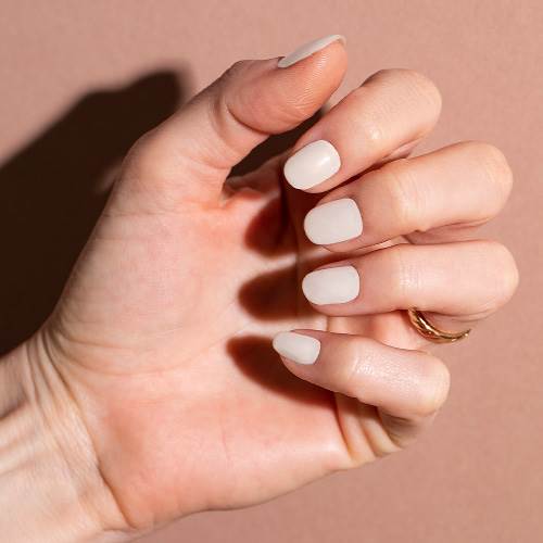 SMALTO CND VINYLUX Keep An Opal Mind